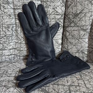 Women’s navy Leather Gloves